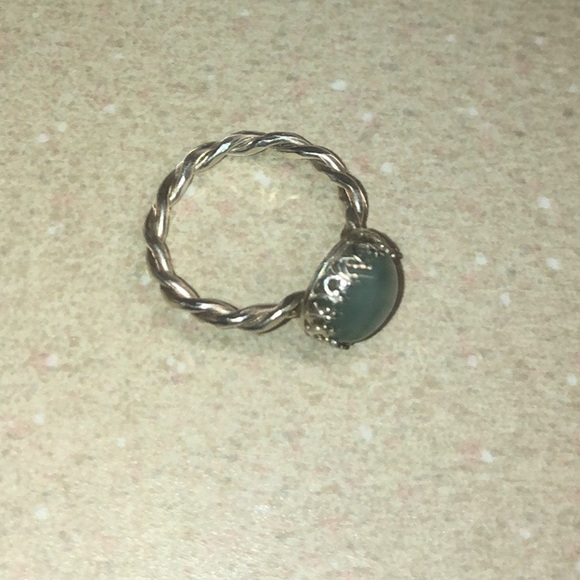 Silver ring with beautiful blue Opal - Picture 2 of 2